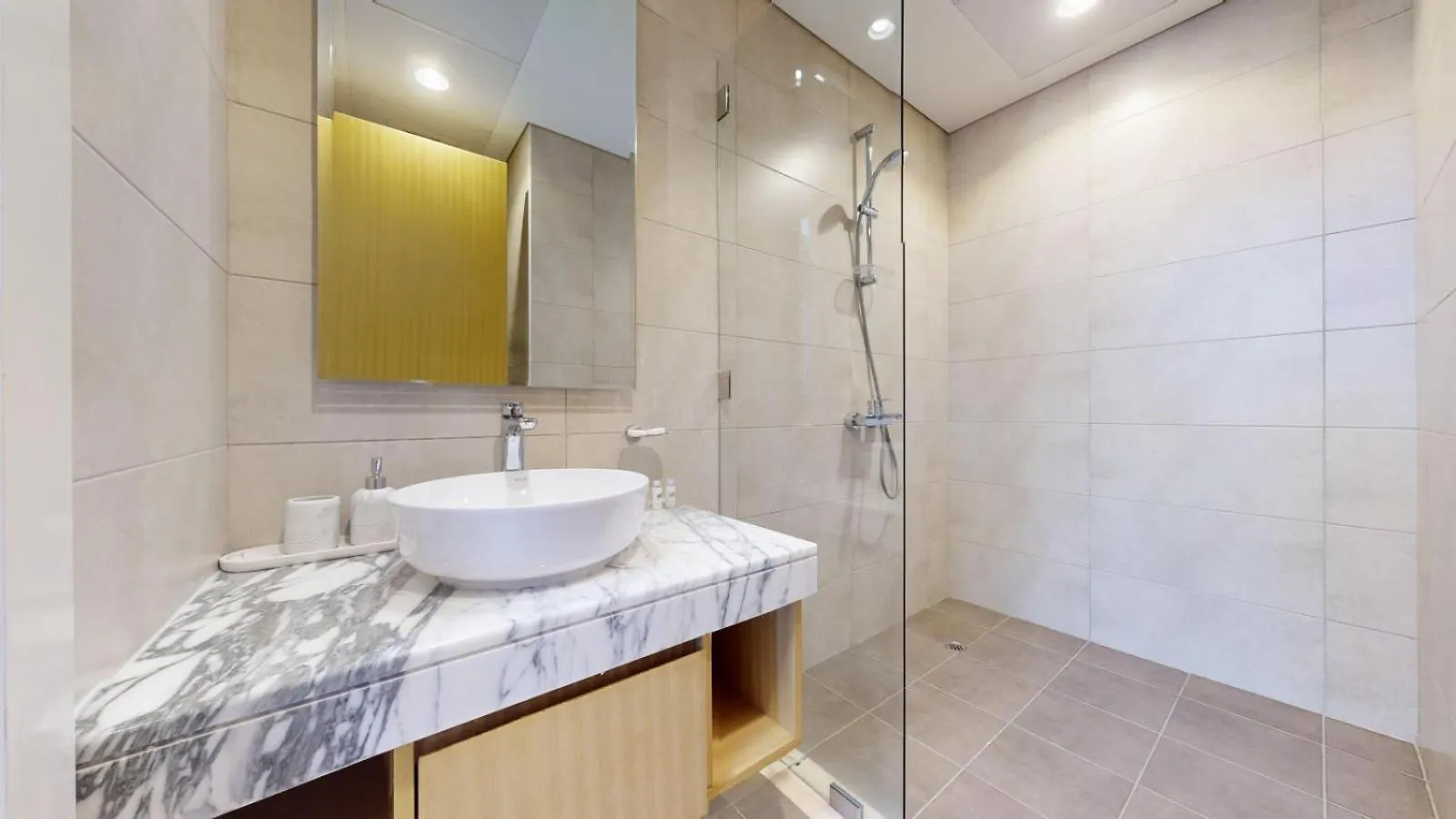 Aykon City - Classy Two Bedroom In Business Bay Dubai United Arab Emirates