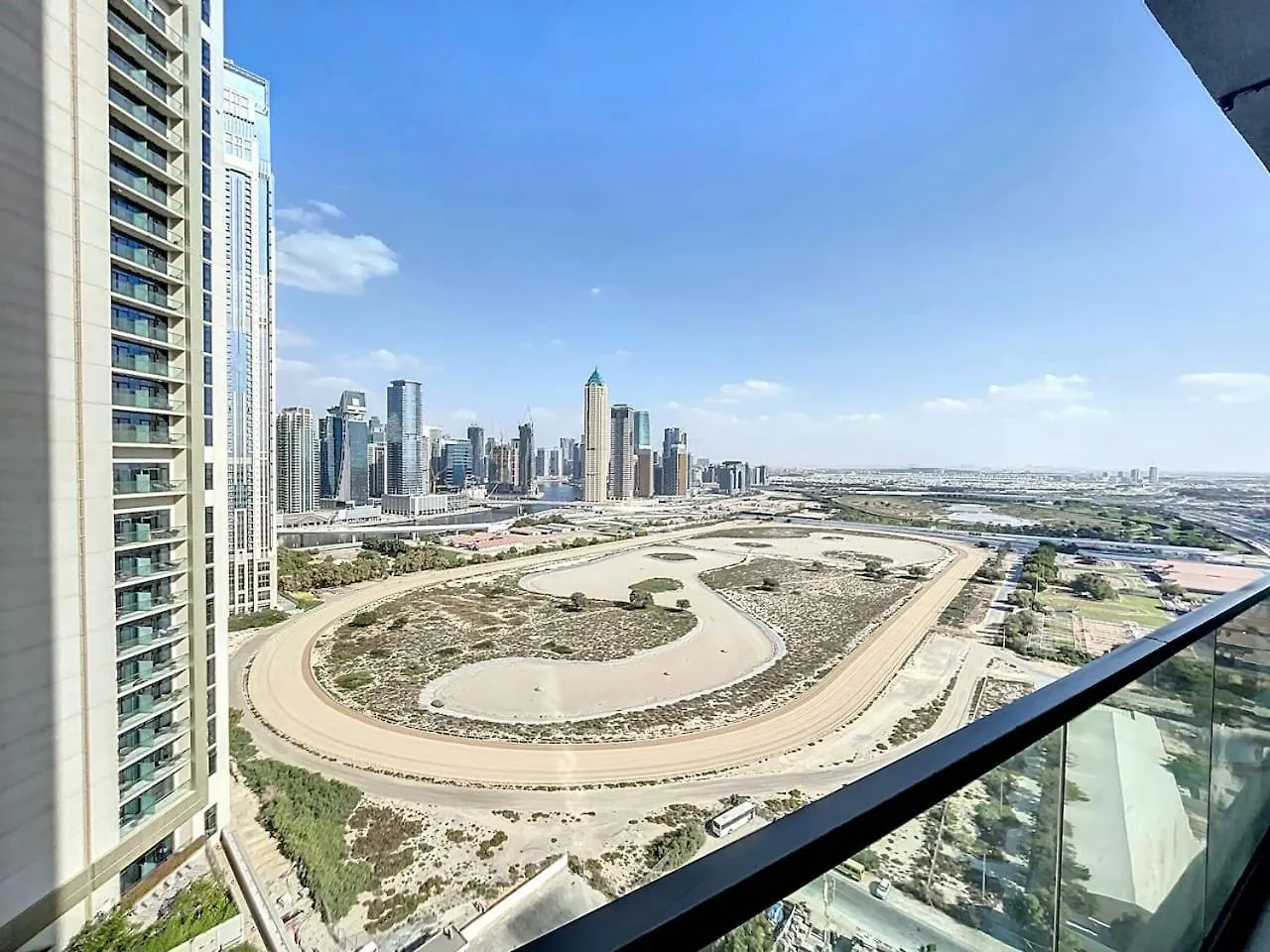Apartment Aykon City - Classy Two Bedroom In Business Bay Dubai
