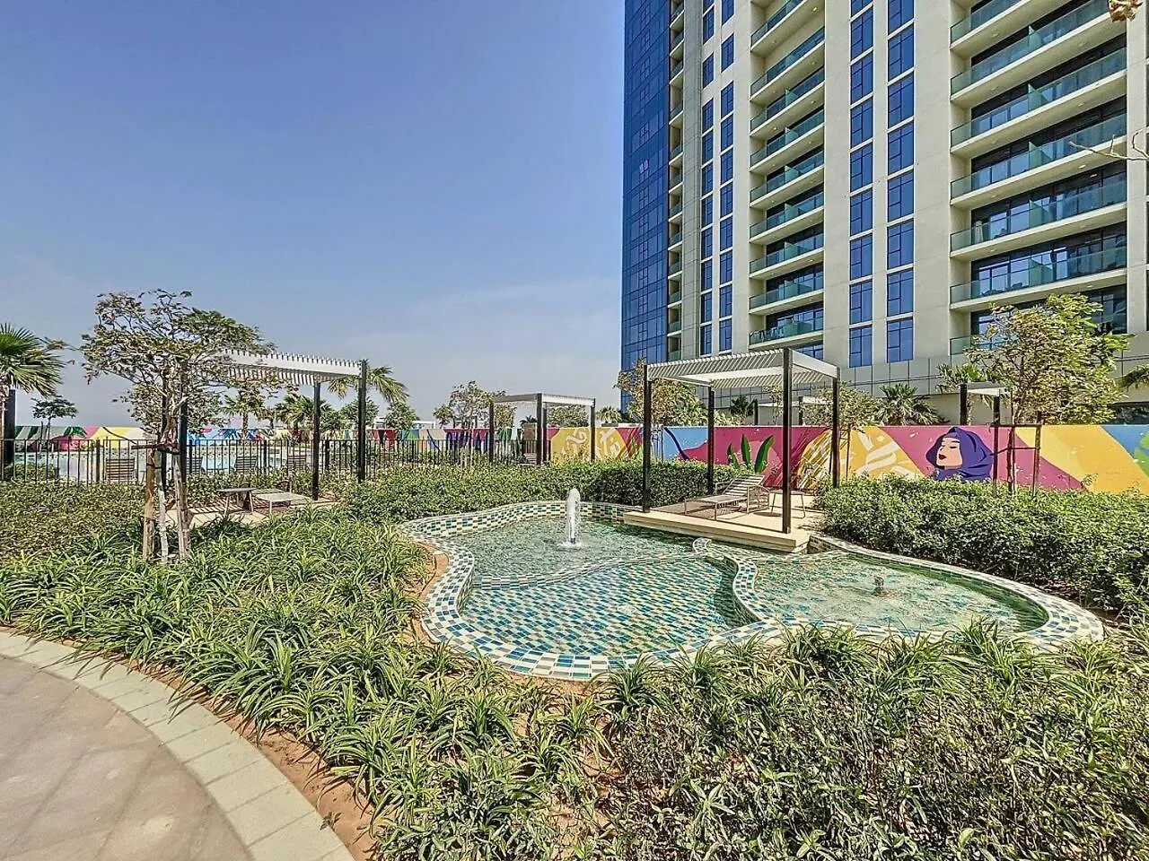 Aykon City - Classy Two Bedroom In Business Bay Dubai